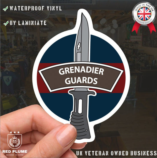 Grenadier Guards Vinyl Decal, TRF Colours & Bayonet Design - 10cm redplume