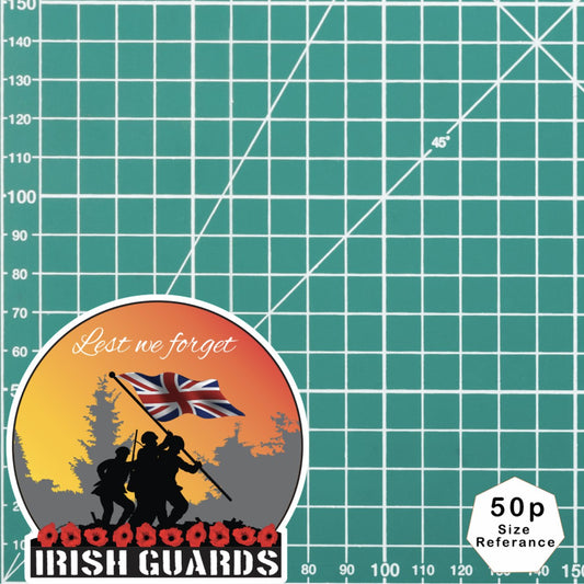 Remembrance Vinyl Sticker - Irish Guards Lest We Forget redplume