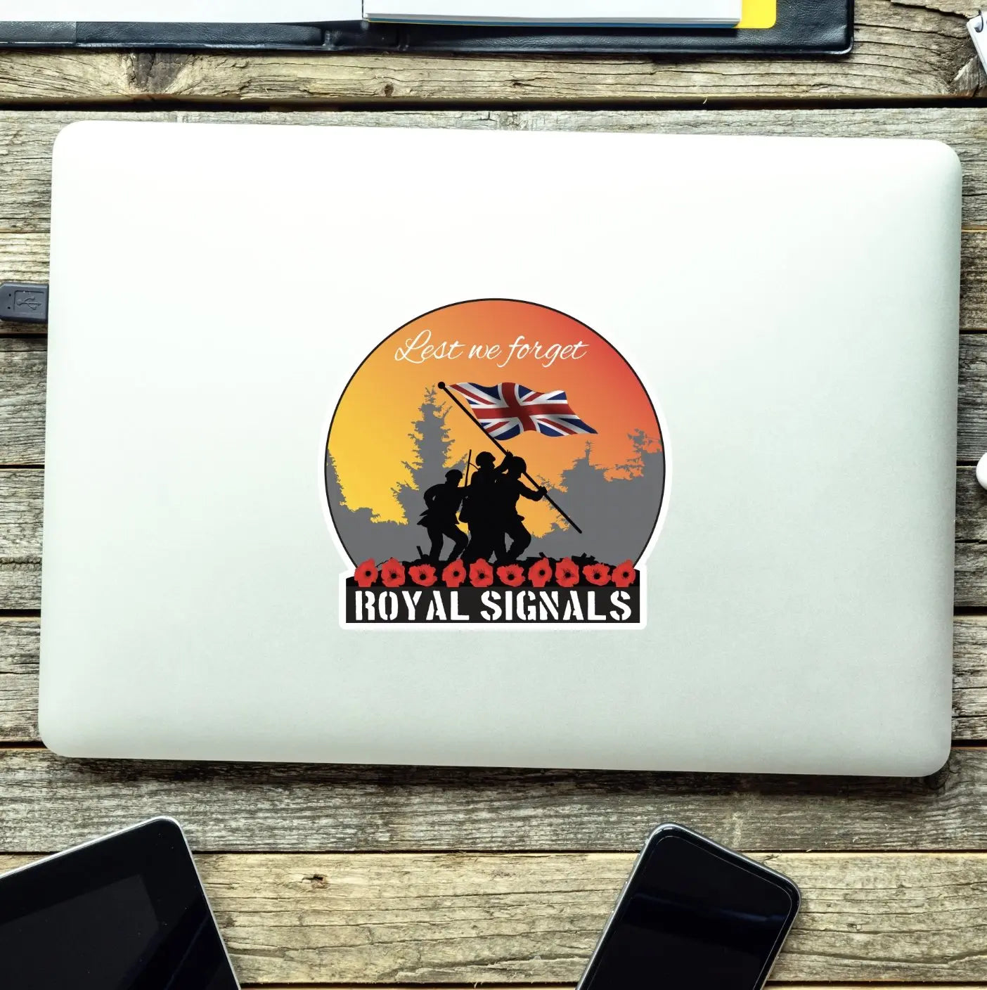 Remembrance Vinyl Sticker - Royal Signals Lest We Forget redplume