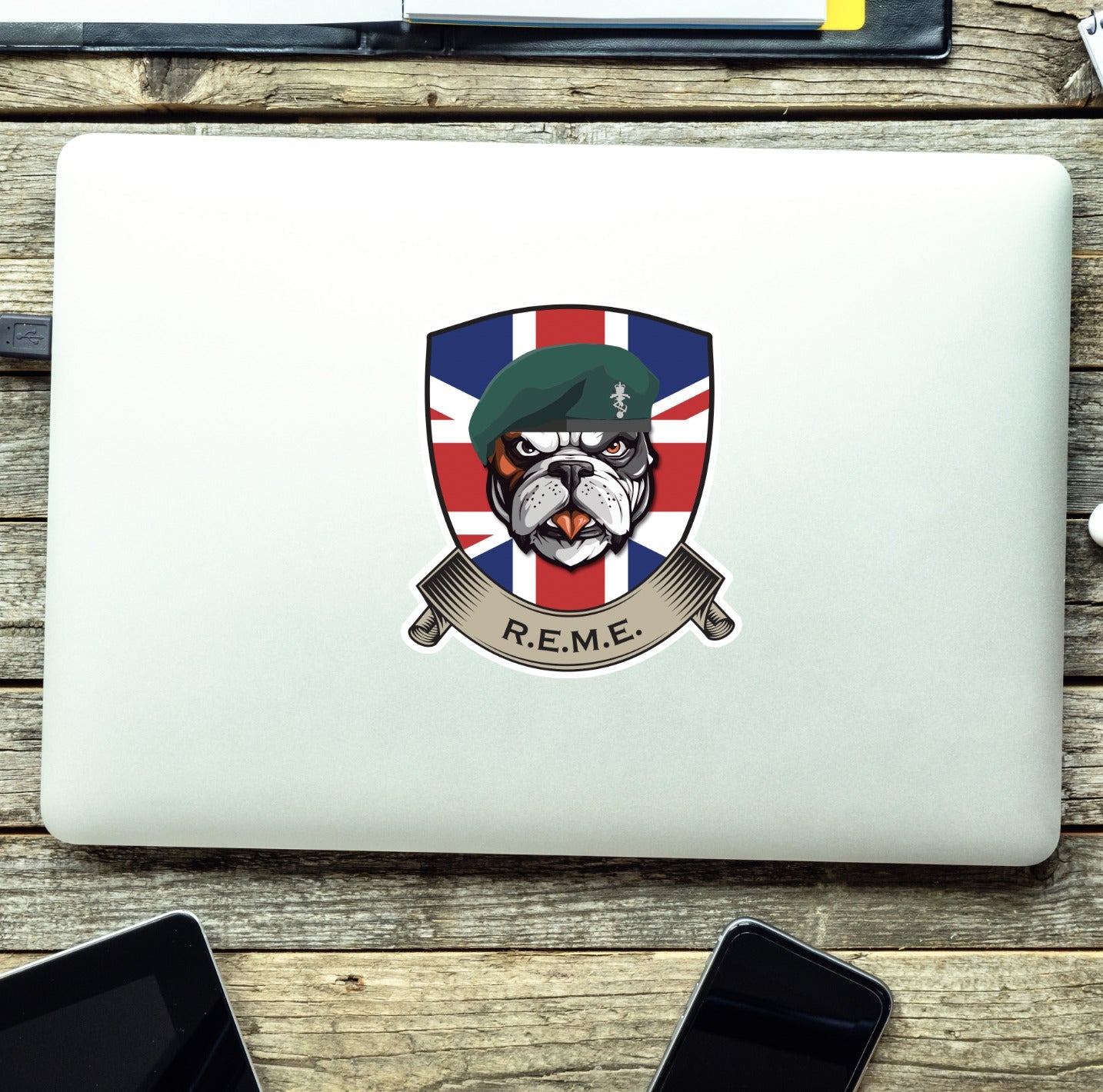 Royal Electrical Mechanical Engineers CMDO British Bulldog Vinyl Sticker - 10cm redplume