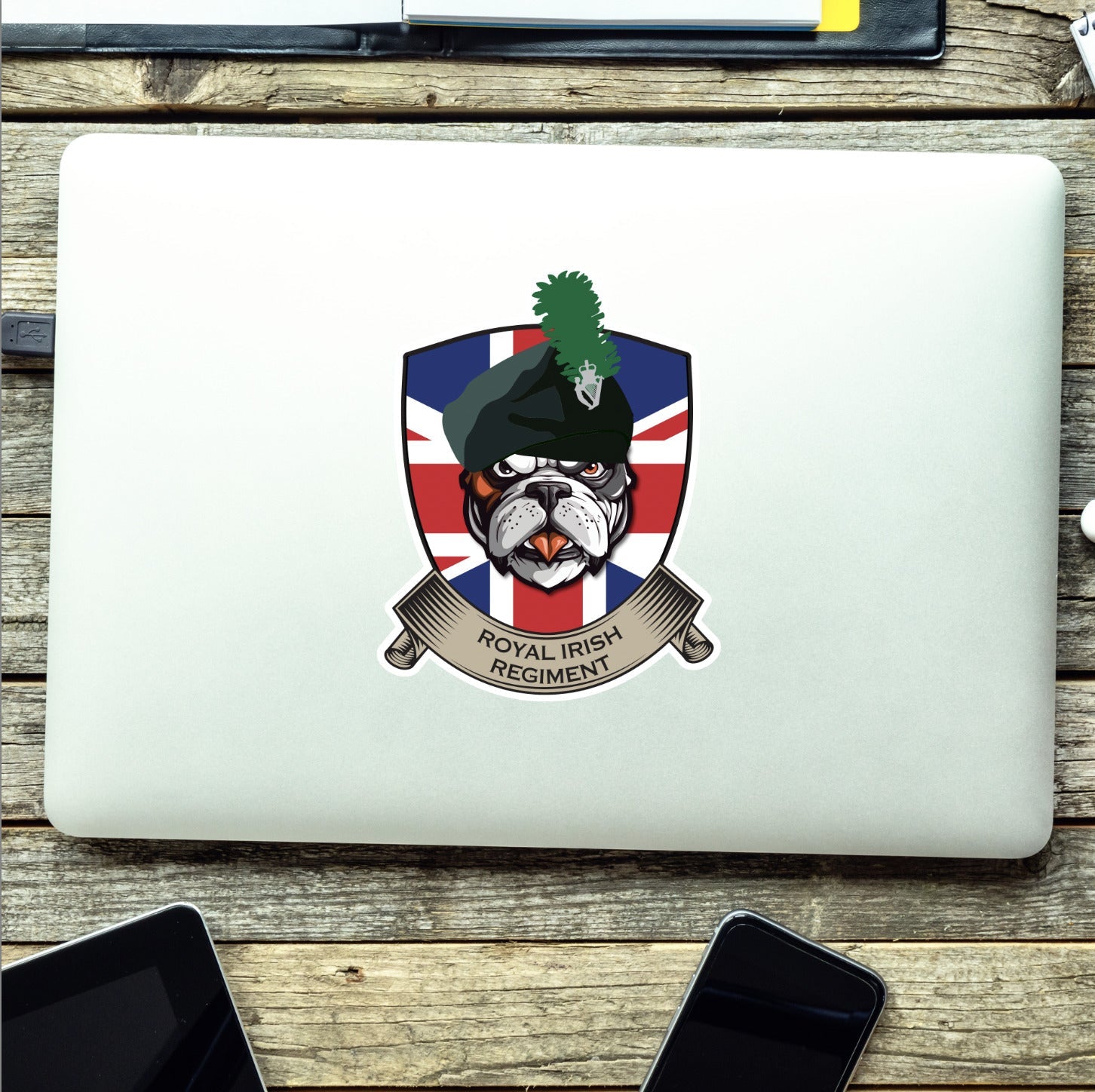 Royal Irish Regiment British Bulldog Vinyl Sticker - 10cm redplume