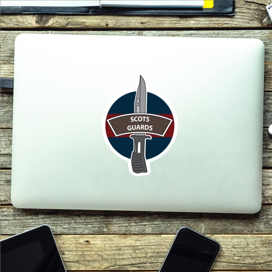 Scots Guards Vinyl Decal, TRF Colours & Bayonet Design - 10cm redplume