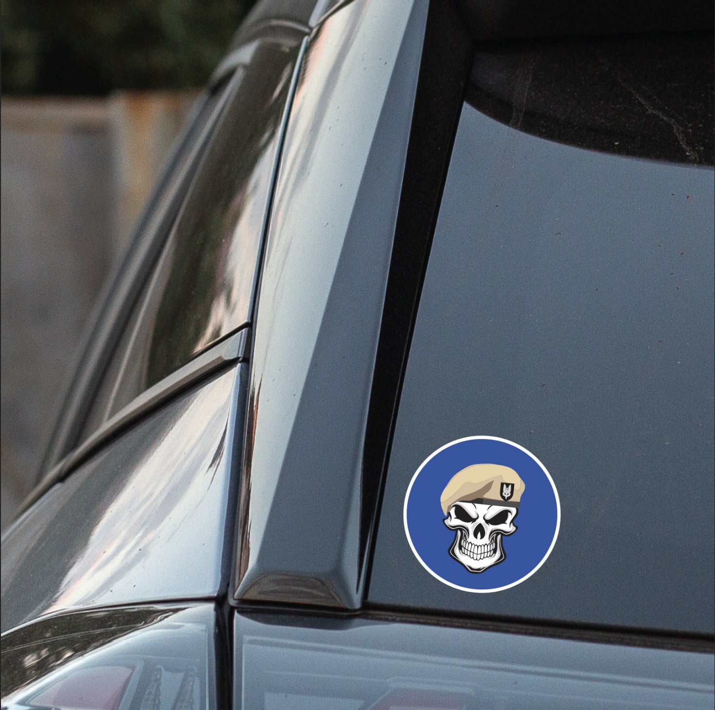 Skull with Special Air Service Beret TRF Vinyl Sticker - 10cm redplume