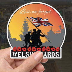 Remembrance Vinyl Sticker - Welsh Guards Lest We Forget redplume