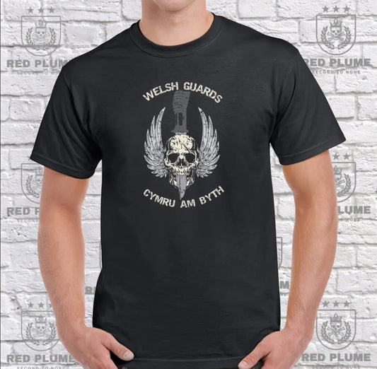 Welsh Guards Skulled Dagger T-Shirt - Red Plume